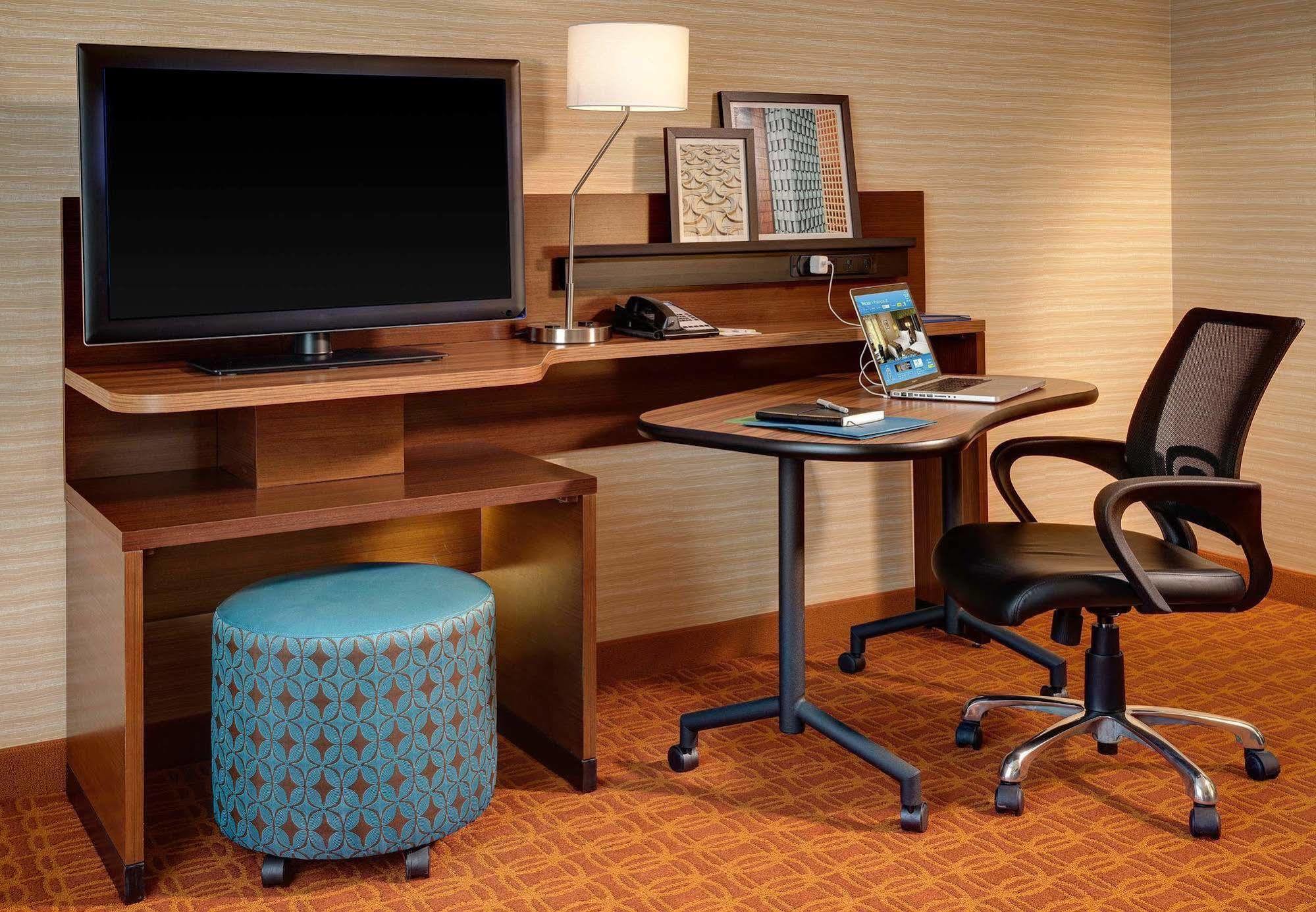 Fairfield Inn & Suites By Marriott Dickson Εξωτερικό φωτογραφία